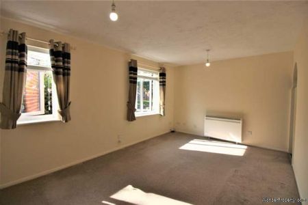 1 bedroom property to rent in Aylesbury - Photo 2