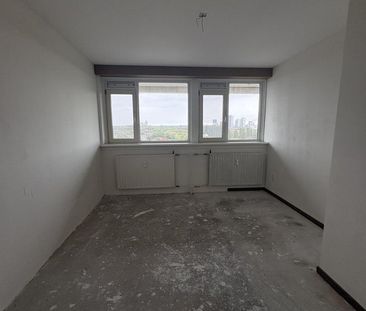 Te huur: Appartement Winston Churchilllaan 13 J in Spijkenisse - foto 1