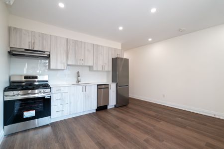 For Lease - 673 Danforth Avenue Unit# 2S, Toronto, Ontario - Photo 5
