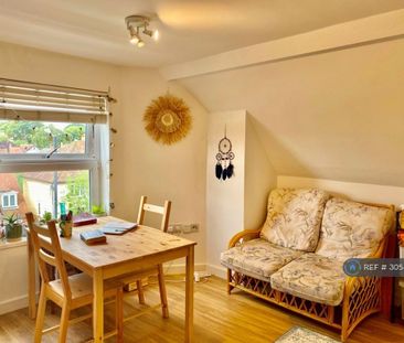 Studio to rent - Photo 5