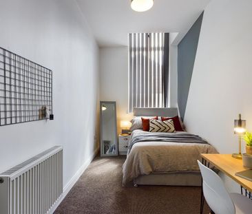 1 bedroom in a house share to rent - Photo 1