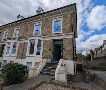 1 bedroom flat to rent - Photo 6