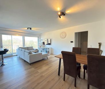 Appartement te huur - Foto 2