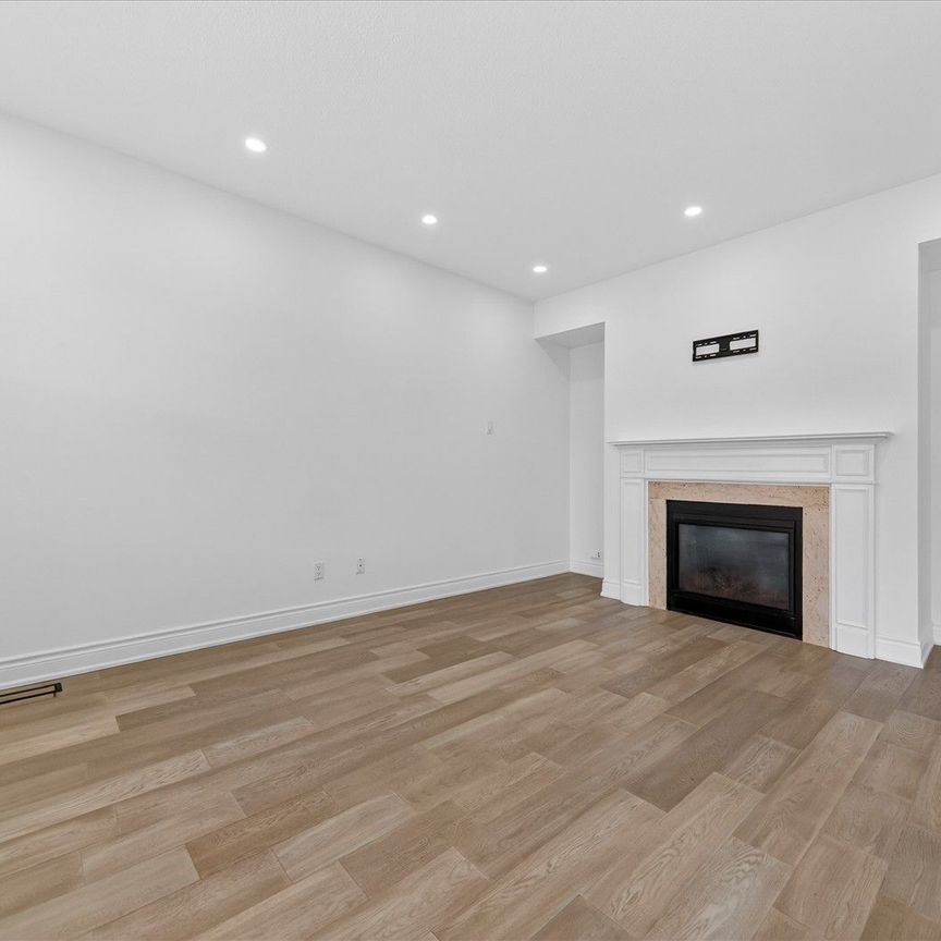 For Lease - 2525 Bridle Road Unit# Main, Oshawa, Ontario - Photo 1