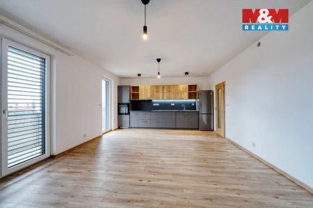 Pronájem bytu 3+kk, 86 m - Fotografie 2