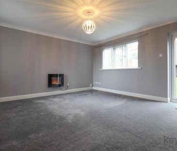 2 bedroom semi-detached house to rent - Photo 2