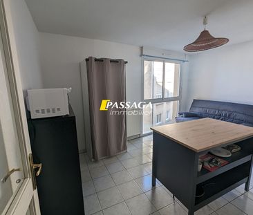 Location Appartement 1 pièce 21m² - Photo 2
