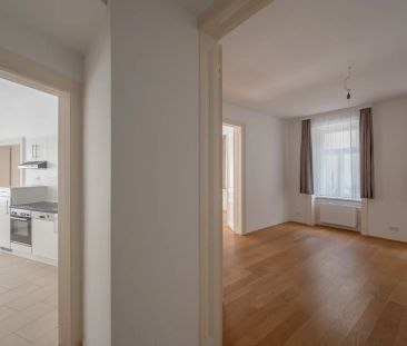 Altbau mit Charakter: 2-Zimmer + separate Küche | WG-geeignet | U1 ... - Foto 1