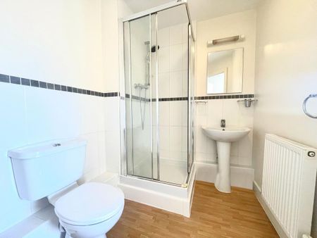 2 bedroom flat to rent - Photo 5