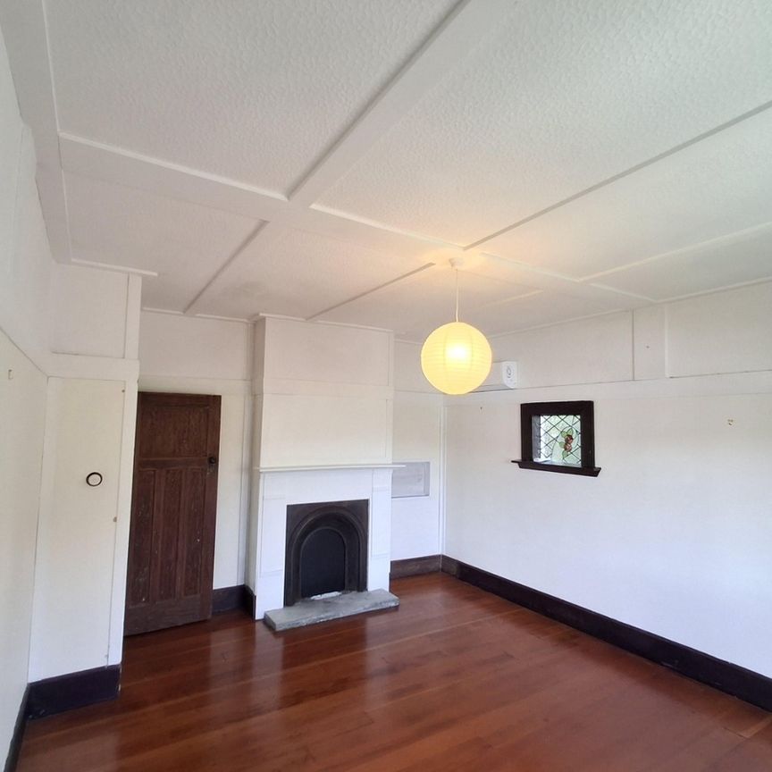 Newtown Villa - Photo 1