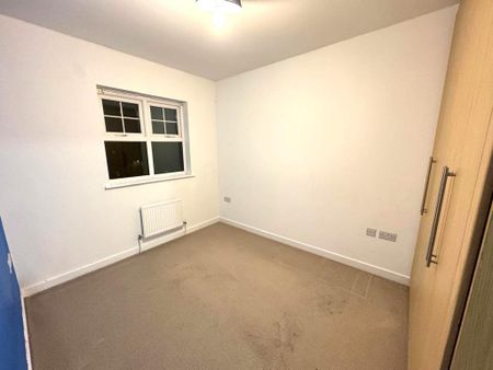 5 bedroom townhouse to rent - Photo 2