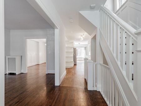 For Lease - 205 Glengrove Avenue, Toronto, Ontario - Photo 4