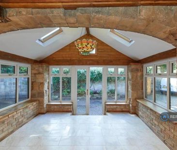 3 bedroom terraced house to rent - Photo 5