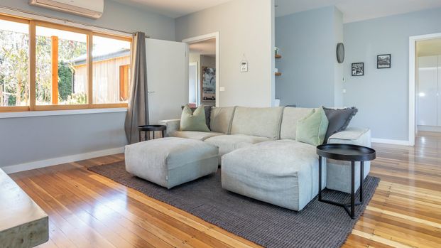 Spacious Unfurnished Family Home With Outdoor Entertaining Area & Garden Maintenance Included - Photo 1