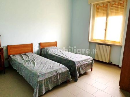 Quadrilocale buono stato, piano terra, Montebello, Montebello della Battaglia - Photo 3