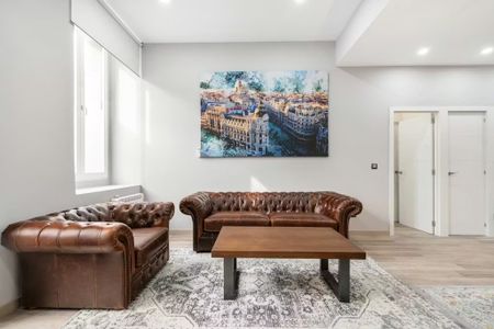 Calle del Divino Pastor, Madrid, Community of Madrid 28004 - Foto 2