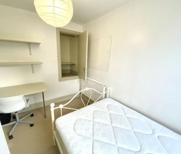 4 bedroom house share to rent - Photo 4