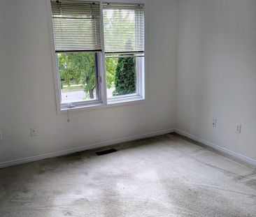 For Lease - 2315 Westoak Trail Unit# 6, Oakville, Ontario - Photo 1