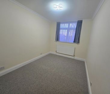 3 Bed Flat, Blissland Court, N12 - Photo 3