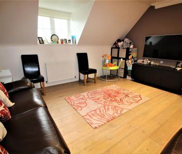 3 bedroom apartment to rent - Photo 1