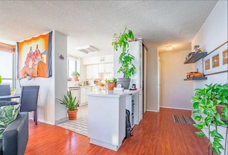 For Lease - 270 Queens Quay Unit# 1901, Toronto, Ontario - Photo 3