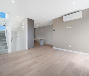 Brand new and close to the beach - Photo 4