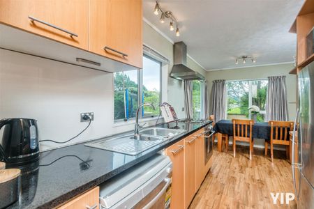 85 Mark Ave, Paparangi - Photo 5