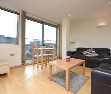 2 bedroom apartment to rent - Photo 3