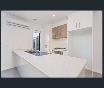 Perfect location to live! - Photo 6