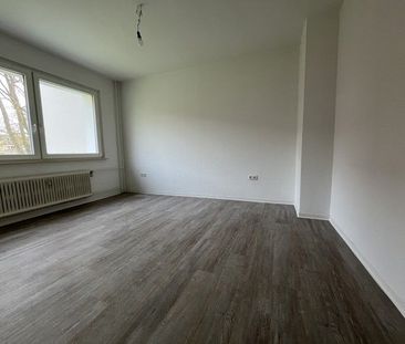 Entdecken Sie Ihr neues Zuhause: Sanierte 3-Zimmer-Wohnung - Photo 1