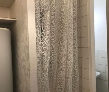 Location Appartement 1 pièce 34m² TROYES 10000 - Photo 4