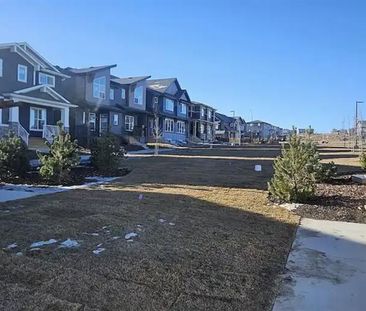 Basement Suite | 32 Herron Walk, Calgary - Photo 1