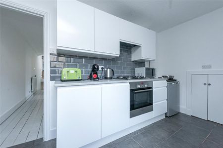 2 bedroom terraced house to rent - Photo 5