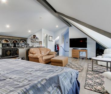 For Lease - 303 LAKE DR EAST UNIT A Drive, Georgina, Ontario - Photo 1