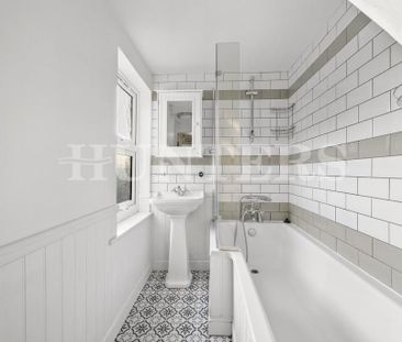 3 bedroom flat to rent - Photo 6