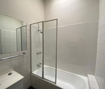 390 Riversdale Road, Hawthorn East - Photo 6