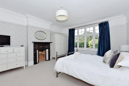 6 bedroom detached house to rent - Photo 5