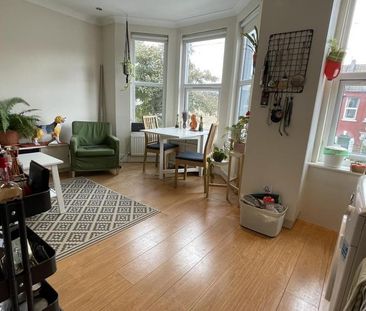 3 bedroom apartment to rent - Photo 1