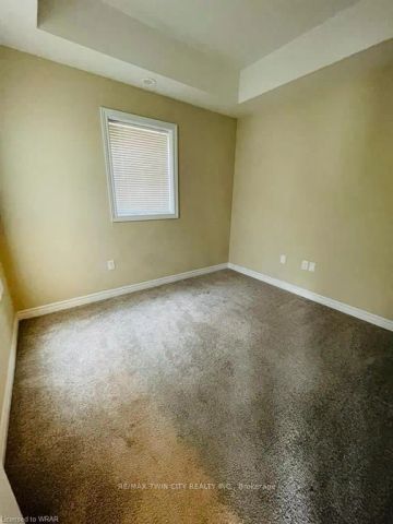 Property For Lease | X9256462 - Photo 5