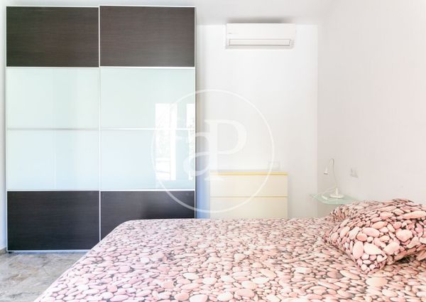 House for rent in Cala San Vicente