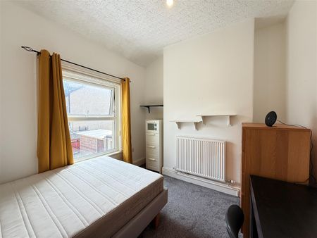 25 Orme Road - Photo 3