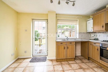 2 bedroom terraced house to rent - Photo 4