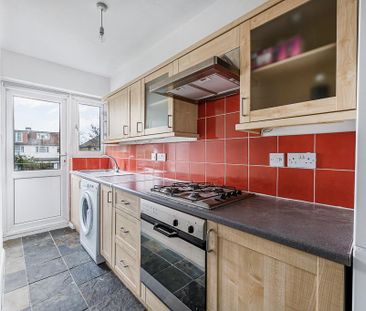 2 bedroom maisonette to rent - Photo 5