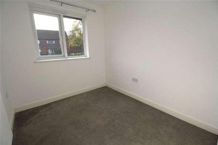 St. Lucia Park, Bordon, Hampshire, GU35 - Photo 5