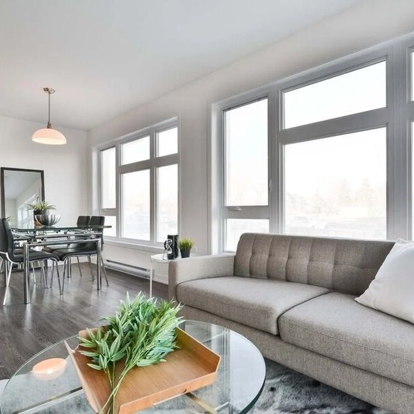 Studio - 4155-4175 Legault Street, Saint-Hubert - Photo 1