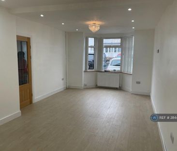 3 bedroom terraced house to rent - Photo 1