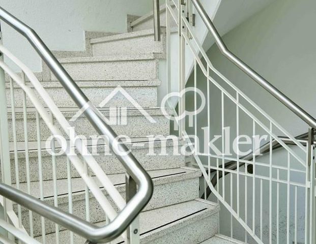 Rooftop Maisonette with Garage and Balcony furnished or unfurnished! - Photo 1