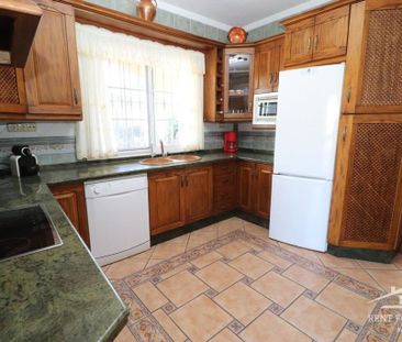 4 bedroom luxury Villa for rent in Alhaurín de la Torre, Spain - Photo 6