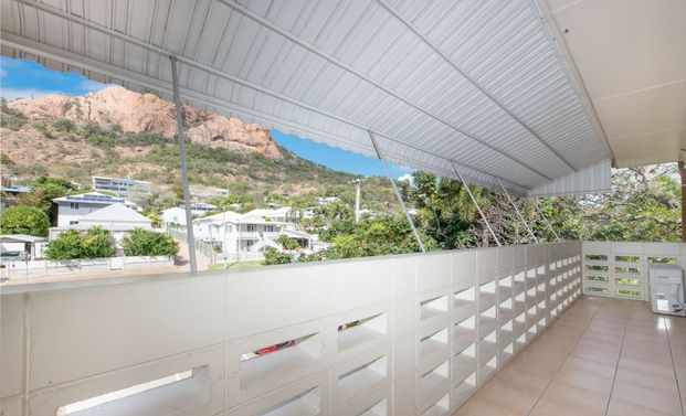 4/10 Alexandra Street, North Ward - Photo 1