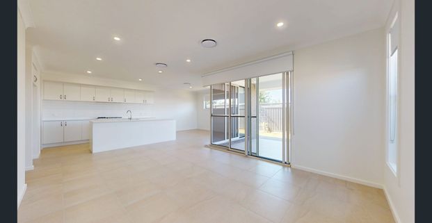 Newly Built Furnished Duplex in South Lakes - Photo 1